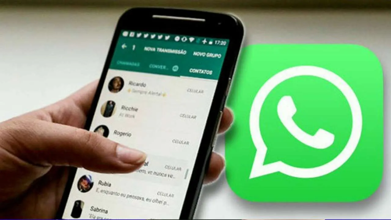 WhatsApp работает над вкладкой сообществ на рабочем столе