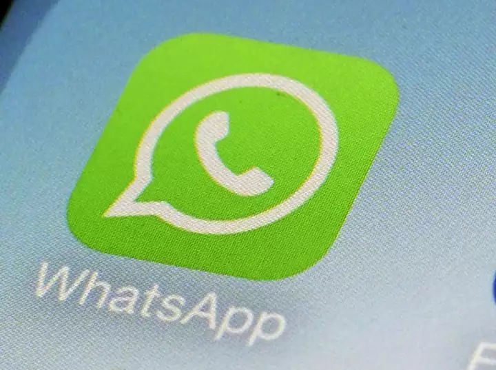 Concept предлагает напоминание о конфиденциальности для новых контактов в WhatsApp
