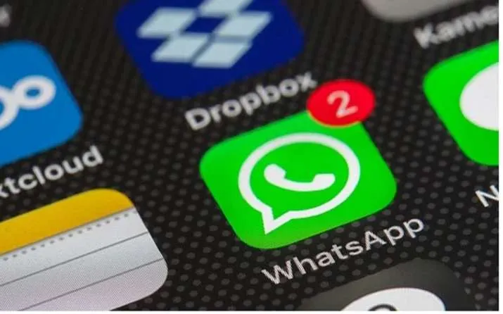 WhatsApp запускает заархивированные чаты в WhatsApp UWP