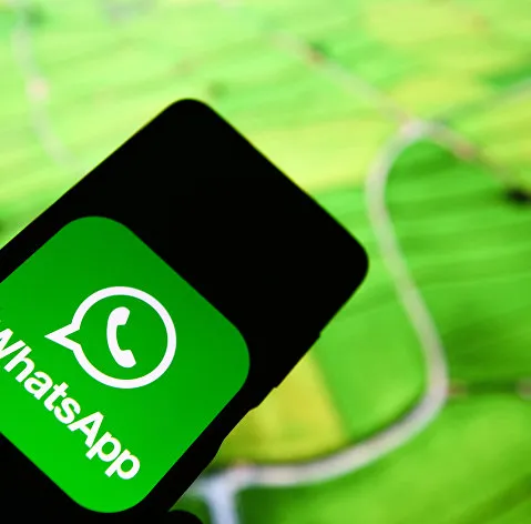 Concept предлагает возможность двойного просмотра изображений и видео в WhatsApp